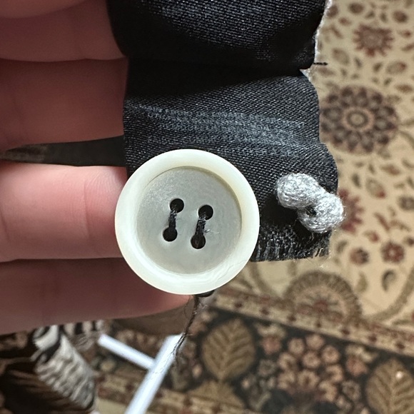 Anthropologie Fresnel Pullover Women's Sweater with Button Detail size 1x - Picture 6 of 9